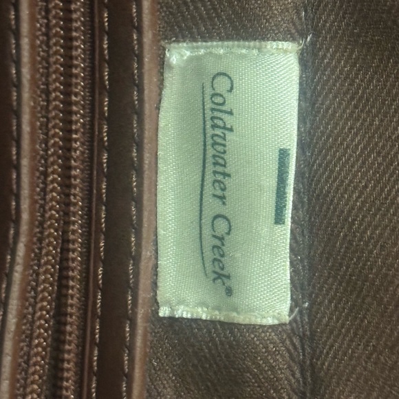 Elegant Brown Leather Women Briefcase - Picture 2 of 16